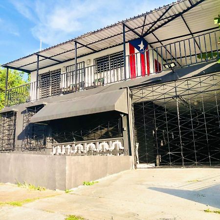 Large 5 Bedrooms Home In Bayamon Puerto Rico Exterior photo